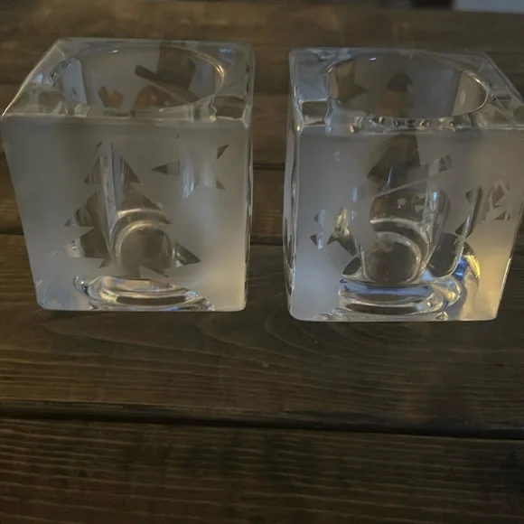 PartyLite etched glass Christmas votive candle holders - Picture 4 of 4